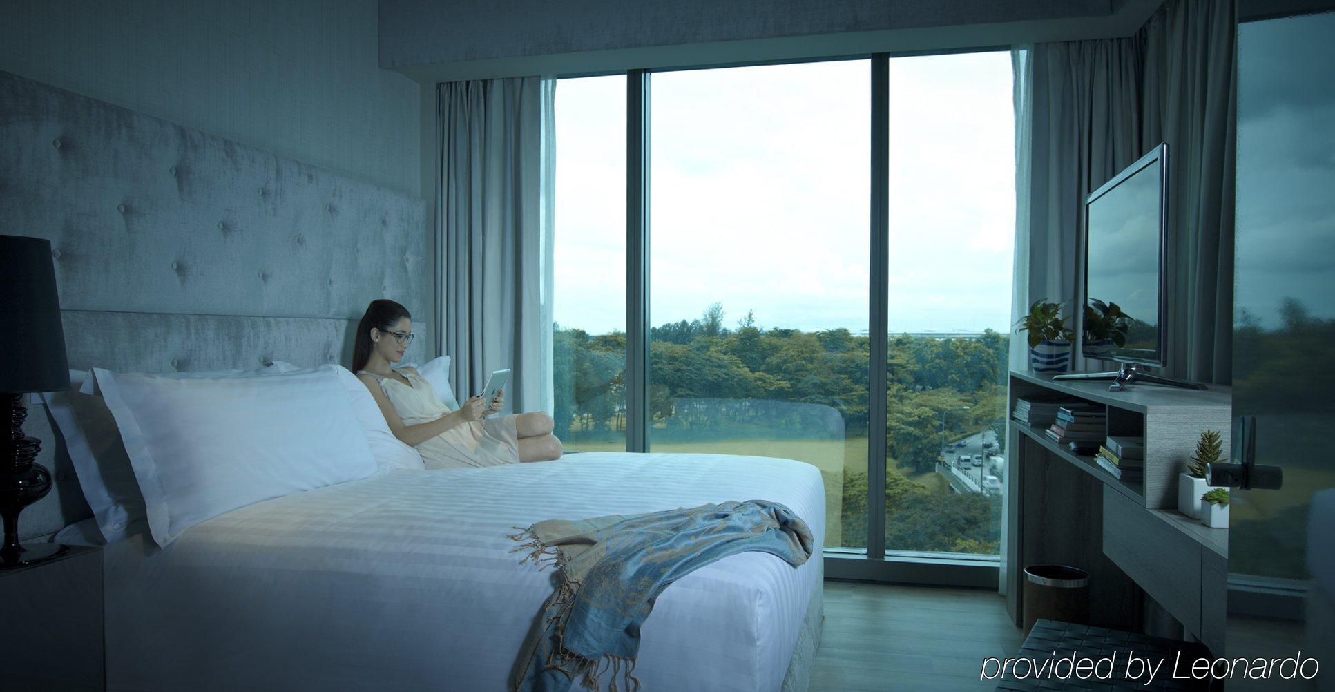 Pan Pacific Serviced Road, Singapura